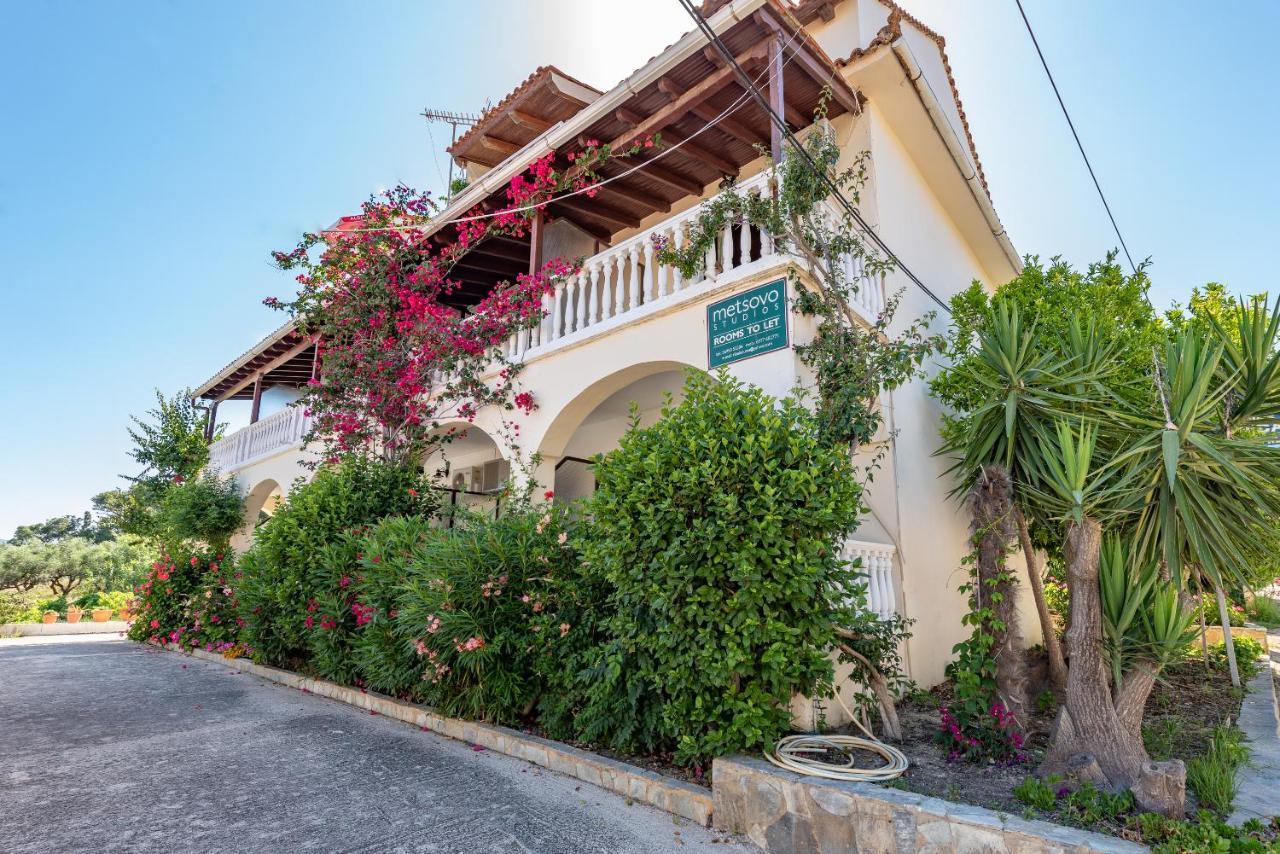لاغاناس Metsovo Studios المظهر الخارجي الصورة